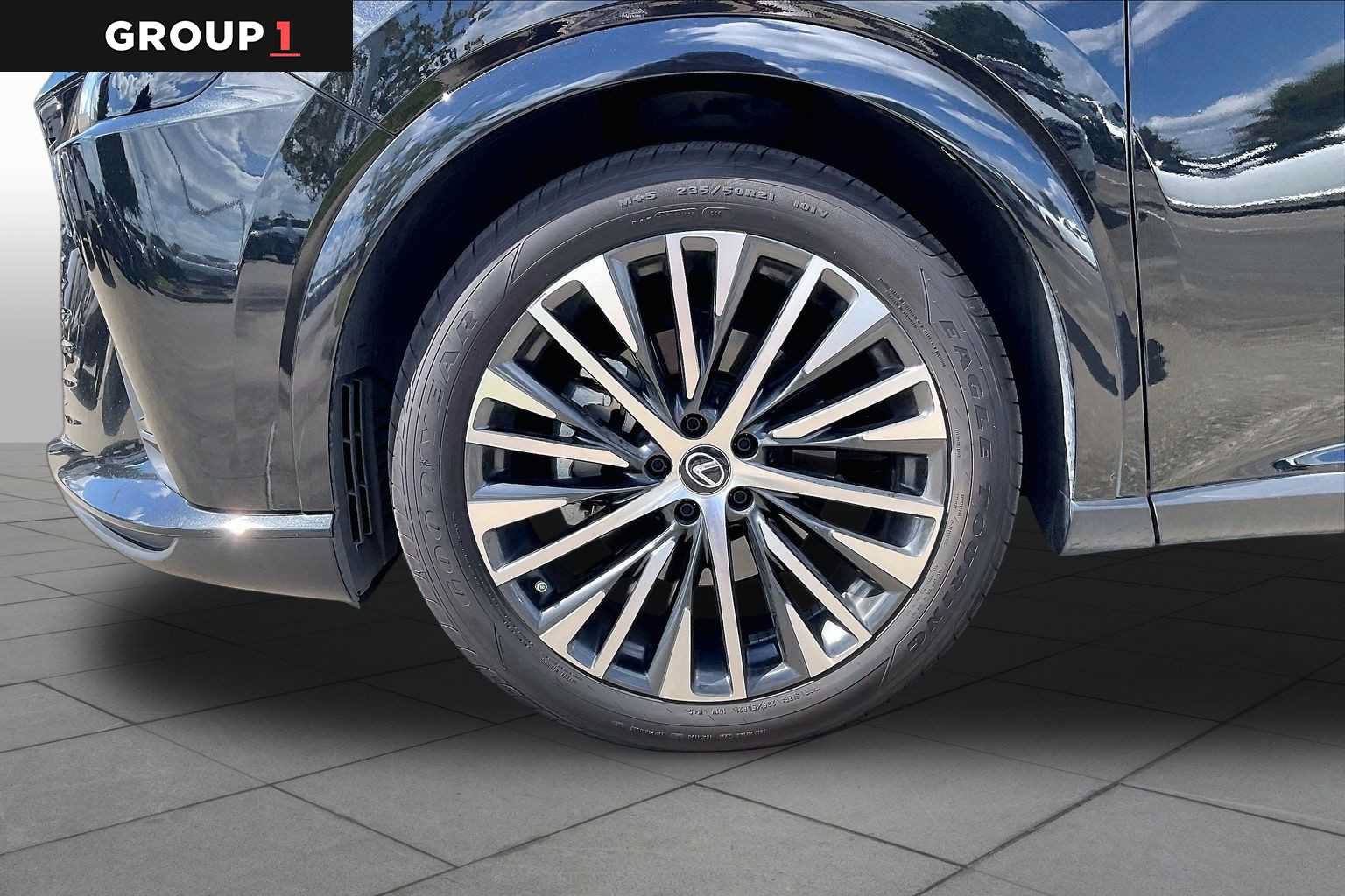 Certified 2023 Lexus RX 350 Premium Plus w/ Cold Area Package FWD image 9