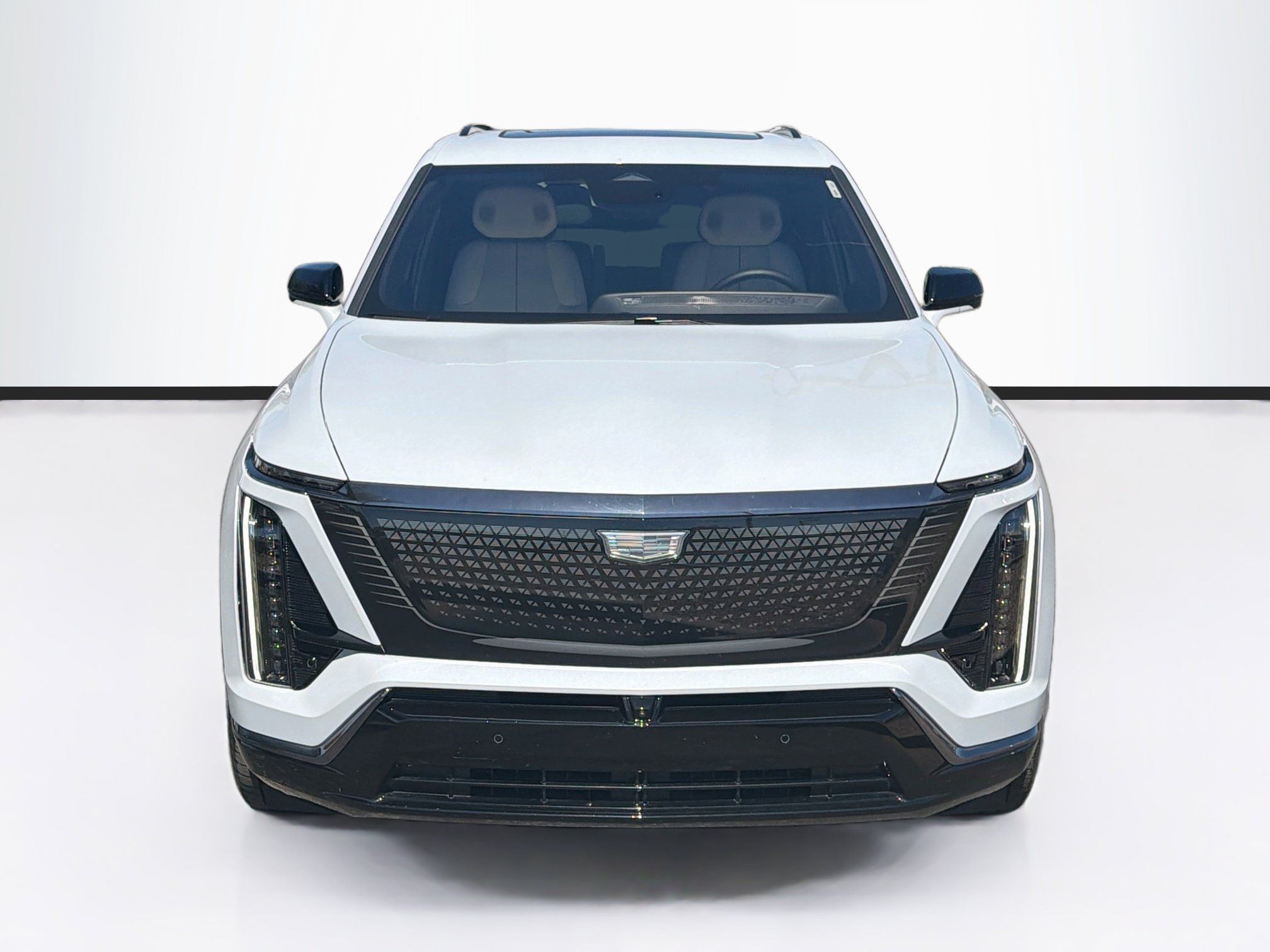 Certified 2026 Cadillac Vistiq Luxury AWD/4WD image 2