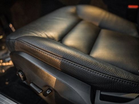 Used 2023 Volvo V60 B5 Cross Country Plus image 34