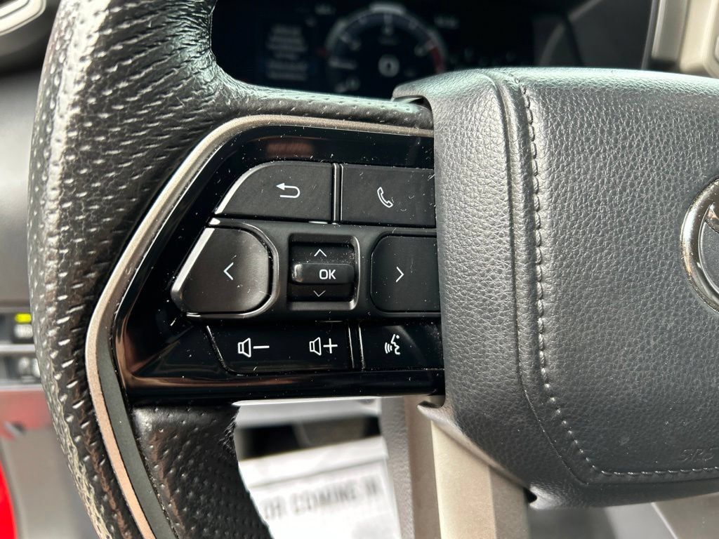 Used 2024 Toyota Tundra Limited AWD/4WD image 26