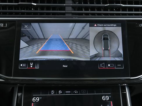 Certified 2022 Audi Q7 2.0T Premium image 31