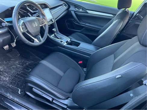 Used 2019 Honda Civic Sport image 6