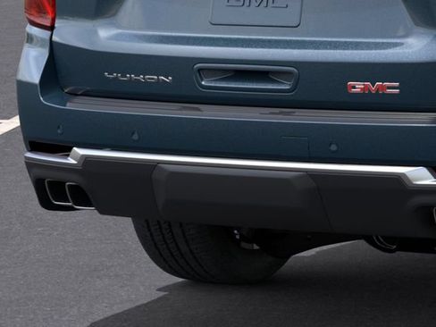 New 2026 GMC Yukon XL Denali w/ Sun & Power Step Package AWD/4WD image 14