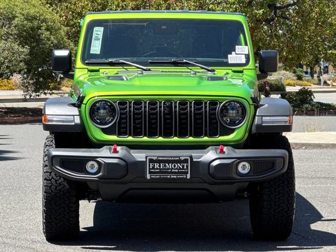 New 2025 Jeep Wrangler Unlimited Rubicon w/ Technology Group image 8