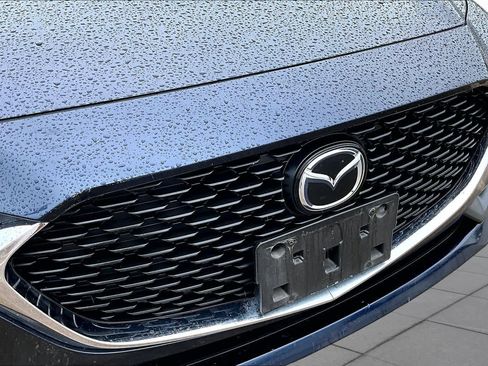 Used 2020 MAZDA MAZDA3 Sedan FWD image 27