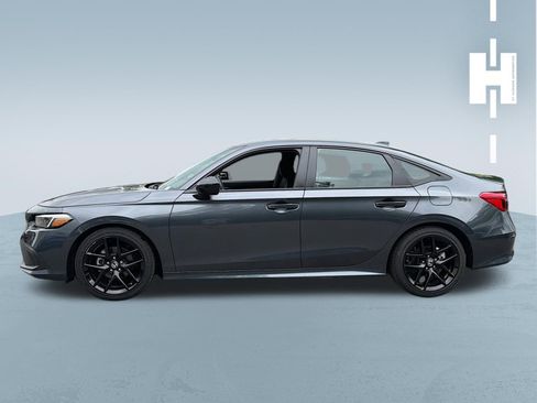 Used 2024 Honda Civic Sport image 2