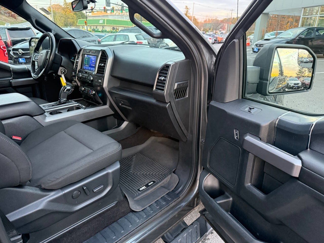 Used 2020 Ford F150 XLT w/ Equipment Group 302A Luxury AWD/4WD image 13
