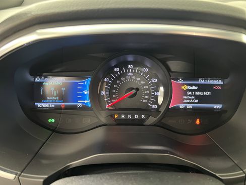 Used 2019 Ford Edge ST w/ Equipment Group 401A image 28