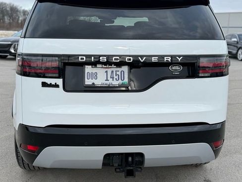 Used 2023 Land Rover Discovery Metropolitan Edition image 4