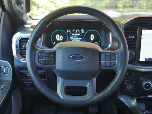 Certified 2023 Ford F150 Lariat w/ FX4 Off-Road Package AWD/4WD image 7