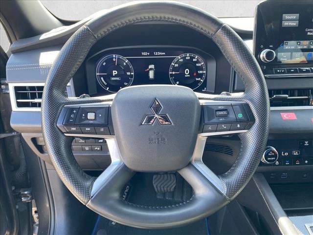 Used 2025 Mitsubishi Outlander SEL Black Edition AWD/4WD image 10