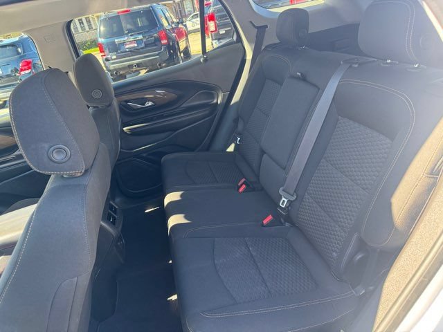 Used 2020 GMC Terrain SLE w/ Elevation Edition AWD/4WD image 15