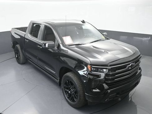 Used 2026 Chevrolet Silverado 1500 High Country w/ Midnight Edition AWD/4WD image 65