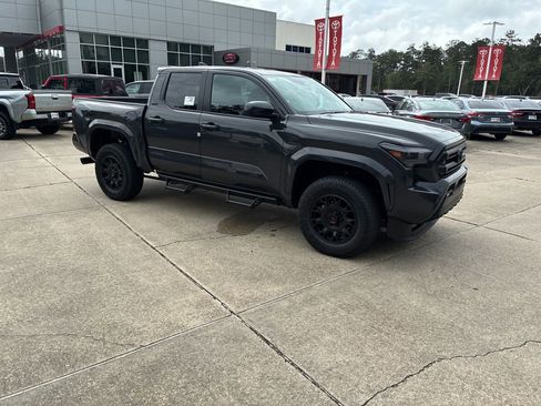 New 2026 Toyota Tacoma SR5 RWD image 9