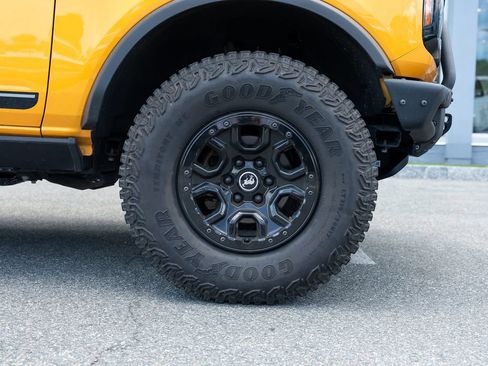 Used 2021 Ford Bronco First Edition AWD/4WD image 11