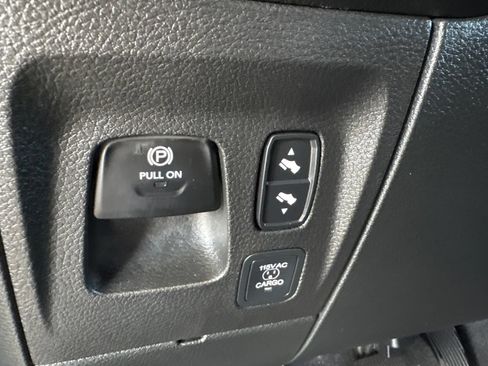 Used 2025 RAM 1500 Lone Star AWD/4WD image 13