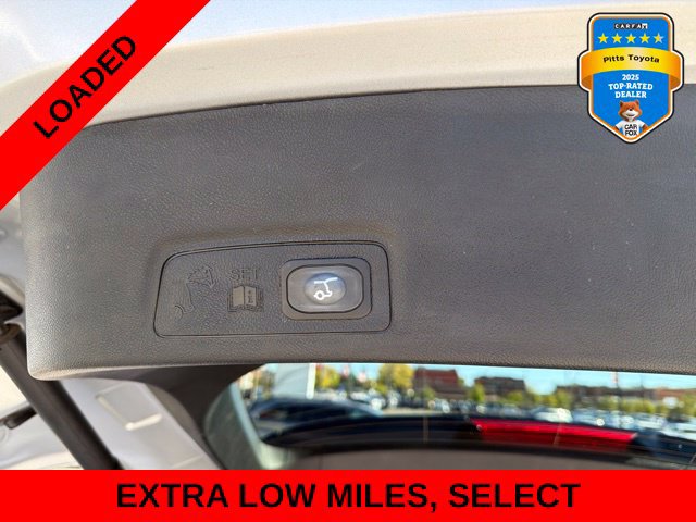 Used 2018 Lincoln MKC Select w/ Select Plus Package FWD image 13