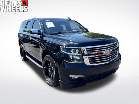 Used 2019 Chevrolet Tahoe Premier AWD/4WD image 3