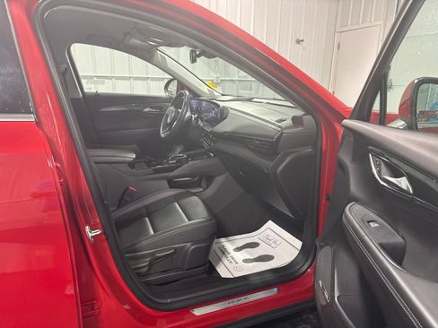 Used 2025 Buick Envision Preferred AWD/4WD image 10