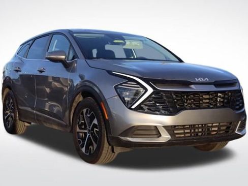 Used 2024 Kia Sportage EX image 1