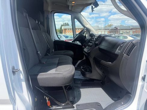 Used 2018 RAM ProMaster 1500 w/ Interior Convenience Group FWD image 11