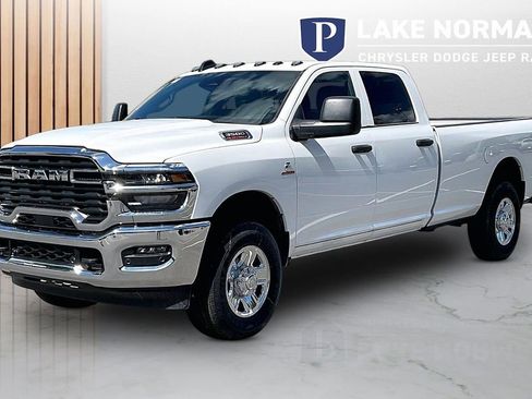 New 2026 RAM 3500 Tradesman w/ Chrome Appearance Group A AWD/4WD image 4