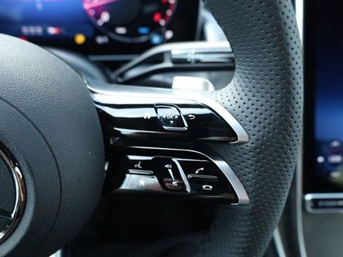 New 2026 Mercedes-Benz GLC 300 GLC 300 image 17