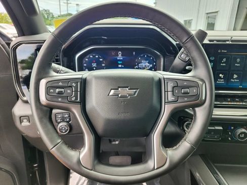 Used 2024 Chevrolet Silverado 2500 ZR2 w/ Technology Package AWD/4WD image 27