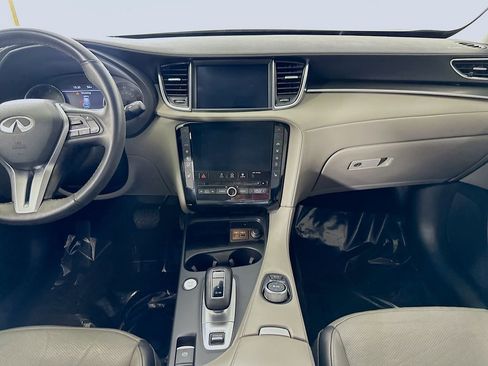 Used 2023 INFINITI QX50 Luxe image 18