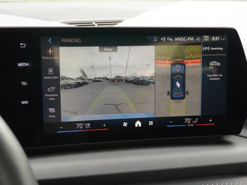 Certified 2025 BMW 228i xDrive w/ Technology Package AWD/4WD image 26