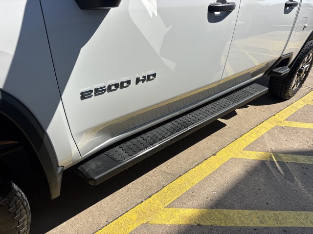 Used 2024 Chevrolet Silverado 2500 Custom AWD/4WD image 15