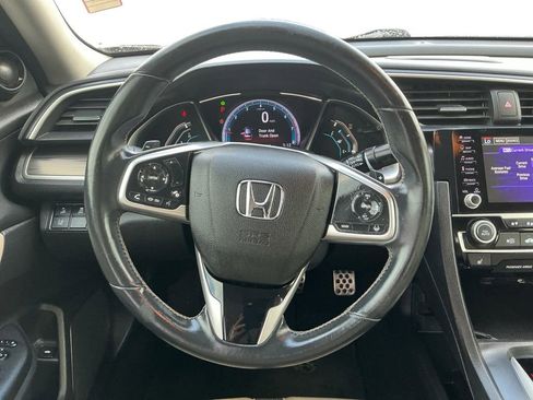 Used 2020 Honda Civic Touring image 18