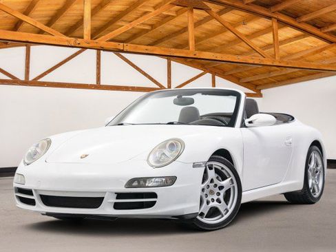 Used 2005 Porsche 911 Carrera image 1
