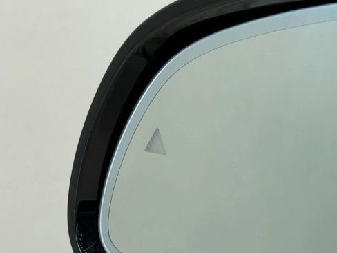 Used 2020 BMW X7 M50i w/ Dynamic Handling Package image 10