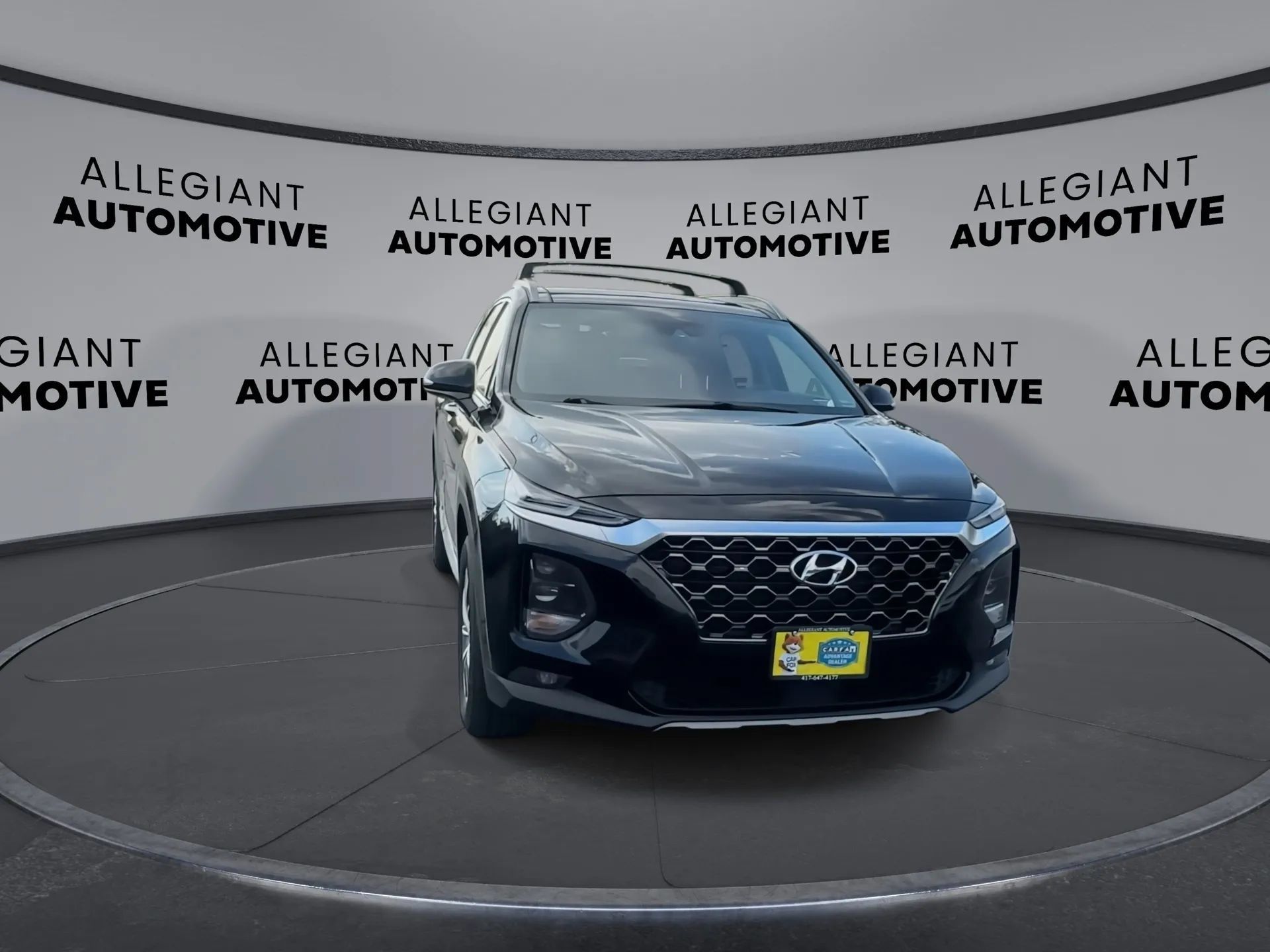 Used 2020 Hyundai Santa Fe SEL w/ Convenience + Premium Package FWD image 5