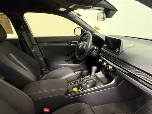 Used 2026 Honda Civic Sport image 42