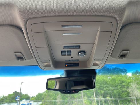 Used 2018 Chevrolet Tahoe Premier image 22