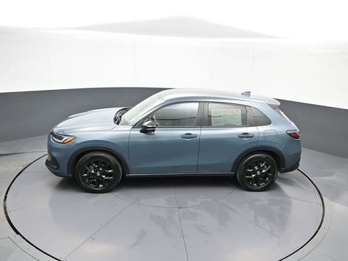 Certified 2024 Honda HR-V Sport image 39