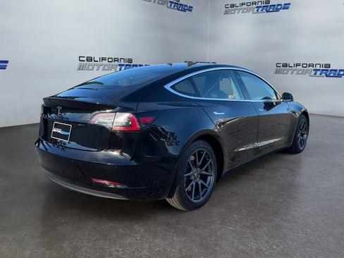 Used 2020 Tesla Model 3 Standard Range Plus image 5
