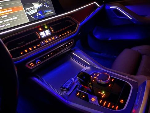 Used 2023 BMW X6 xDrive40i w/ M Sport Package image 32