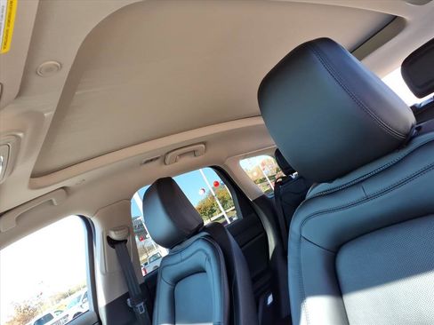 New 2026 Lincoln Corsair Reserve w/ Towing Package image 5