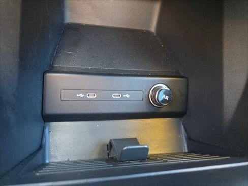 Used 2023 Audi Q4 e-tron Premium Plus w/ Premium Plus image 34