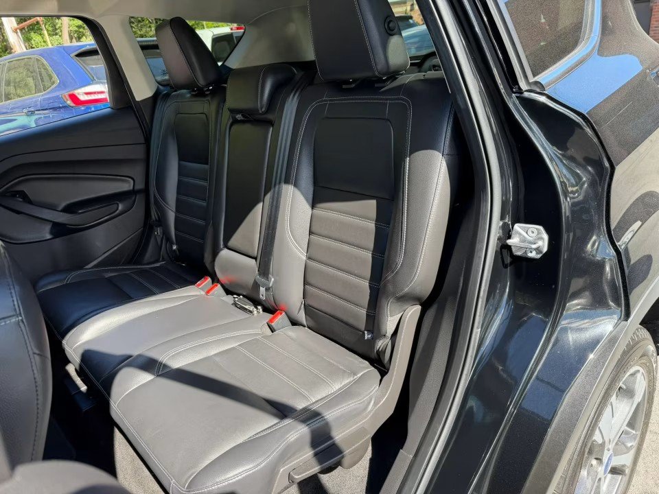 Used 2018 Ford Escape SEL AWD/4WD image 14