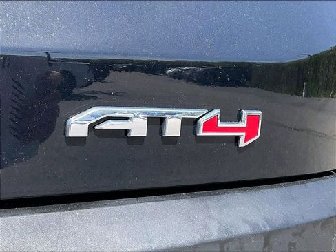 Used 2023 GMC Acadia AT4 w/ Preferred Package AWD/4WD image 29