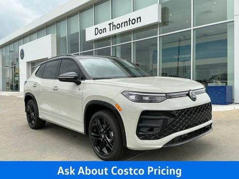New 2026 Volkswagen Tiguan SE R-Line AWD/4WD image 1