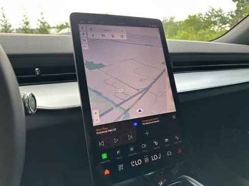 Used 2025 Polestar Polestar 3 image 21