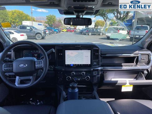 New 2026 Ford F350 Lariat w/ Black Appearance Package image 8