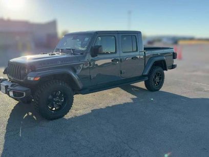 New 2025 Jeep Gladiator Sport