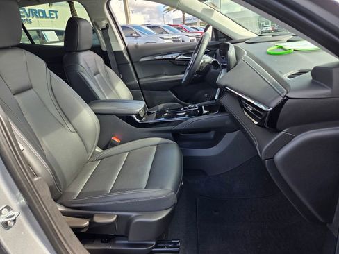 Certified 2024 Buick Envision Preferred AWD/4WD image 17