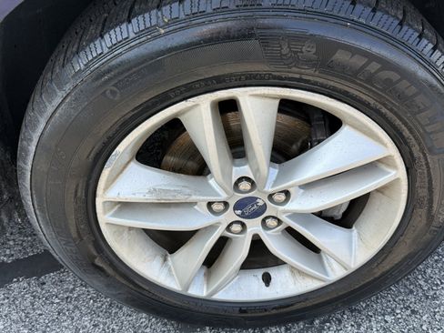 Used 2016 Ford Edge SEL w/ Equipment Group 201A FWD image 26